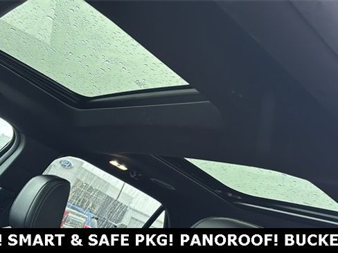 Used 2018 Ford Explorer Limited w/ Equipment Group 301A image 7