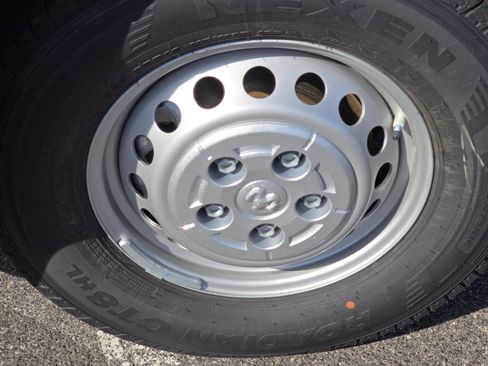 New 2026 RAM ProMaster 3500 w/ Premium Convenience Group image 3