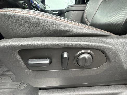 Used 2019 GMC Sierra 1500 AT4 w/ AT4 Premium Package image 12