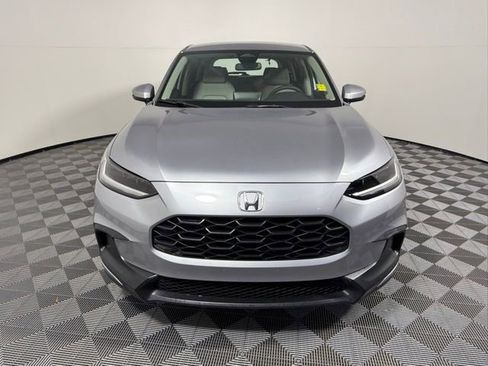 Used 2023 Honda HR-V LX image 9