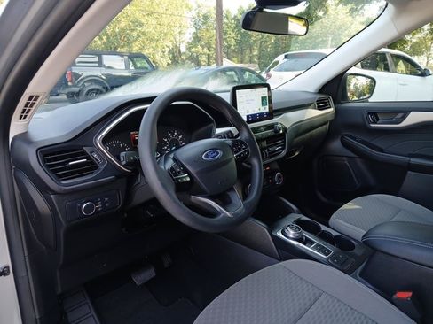 Used 2022 Ford Escape SE FWD image 18