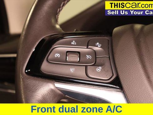 Used 2023 Buick Enclave Essence image 14