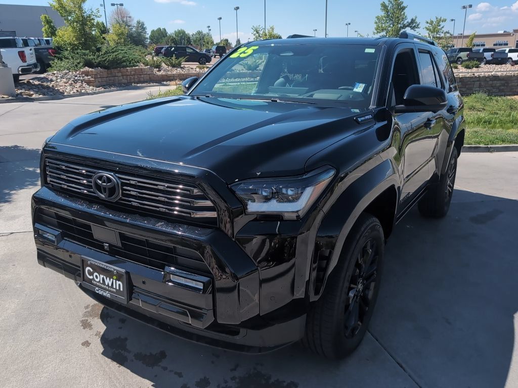 Used 2025 Toyota 4Runner Platinum AWD/4WD image 4