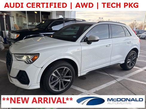 Certified 2022 Audi Q3 2.0T Premium Plus w/ Premium Plus Package image 1