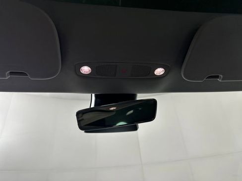 Used 2023 Tesla Model 3 Standard Range image 21