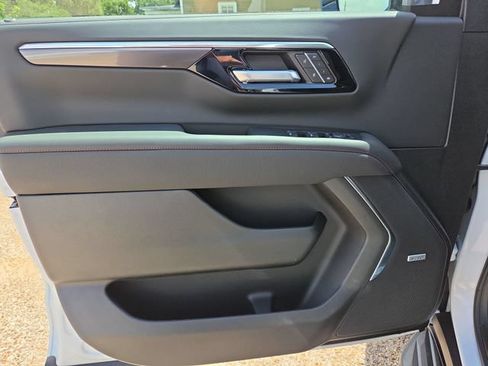 New 2026 Chevrolet Tahoe RST w/ Comfort Package AWD/4WD image 24