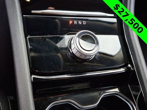 Certified 2023 Jeep Grand Cherokee Laredo image 15