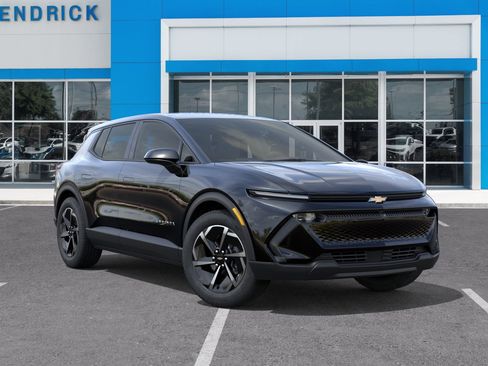 New 2026 Chevrolet Equinox EV LT FWD image 9