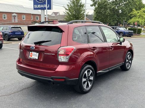 Used 2018 Subaru Forester 2.5i Premium w/ All-Weather Package AWD/4WD image 2
