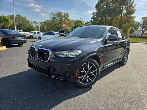 Certified 2023 BMW X4 M40i w/ Premium Package image 26