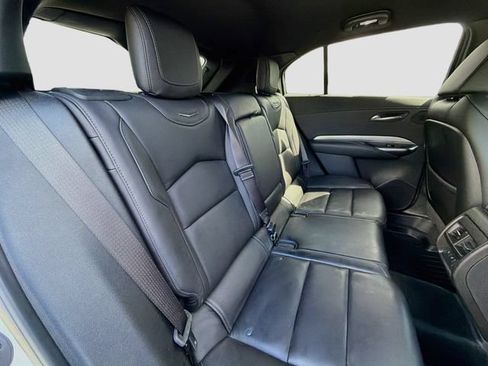 Used 2019 Cadillac XT4 Premium Luxury w/ Cold Weather Package AWD/4WD image 25
