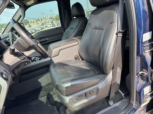 Used 2011 Ford F350 Lariat w/ Lariat Ultimate Pkg AWD/4WD image 15