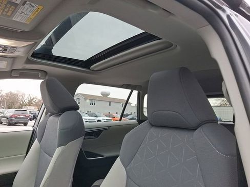 Used 2023 Toyota RAV4 XLE w/ Convenience Package image 13