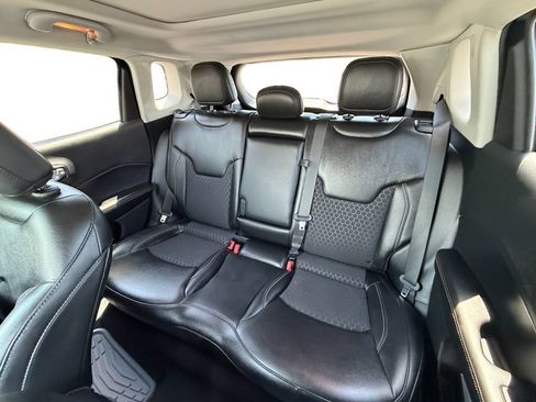 Used 2021 Jeep Compass Latitude w/ Sun and Sound Group AWD/4WD image 26