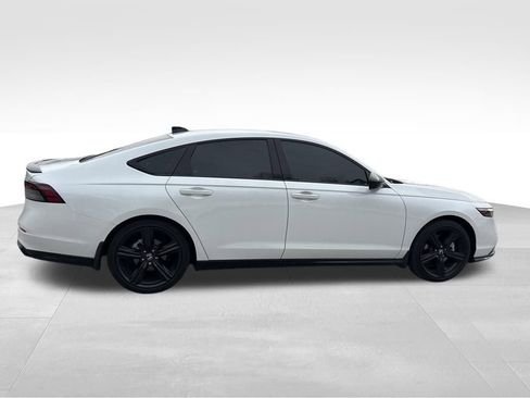 Used 2023 Honda Accord Sport image 13