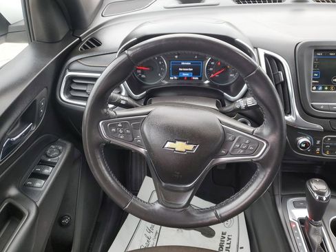 Used 2019 Chevrolet Equinox LT w/ Driver Convenience Package image 24