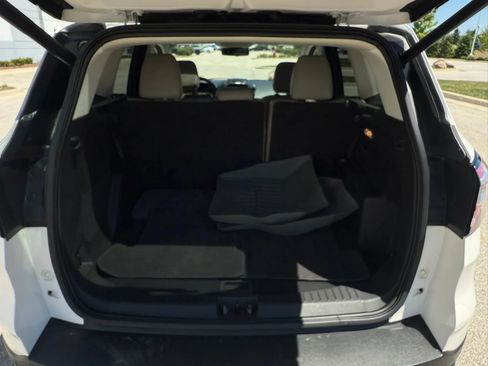 Used 2018 Ford Escape Titanium FWD image 29