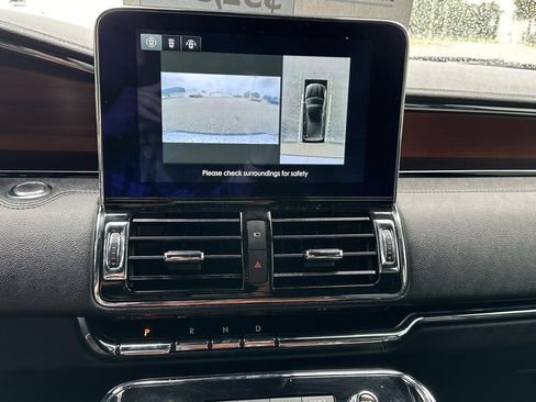 Used 2020 Lincoln Navigator L Reserve w/ Luxury Package image 15