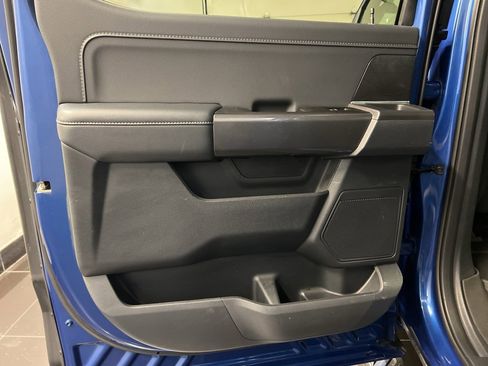 Certified 2022 Ford F150 XLT w/ Equipment Group 302A High image 32