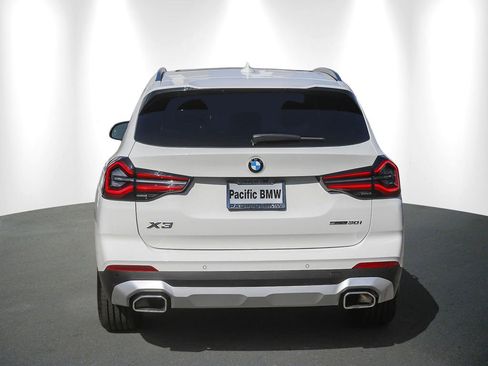 Certified 2024 BMW X3 sDrive30i w/ Convenience Package RWD image 5