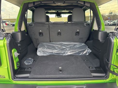 New 2026 Jeep Wrangler Unlimited Sport AWD/4WD image 30