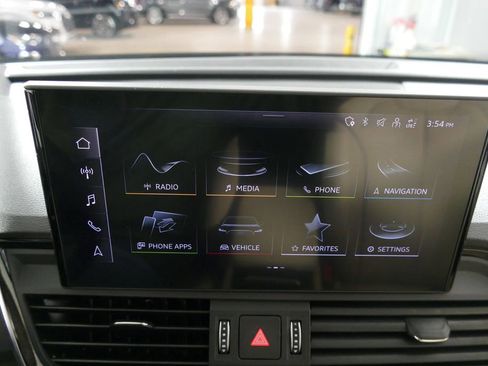 Used 2022 Audi Q5 2.0T Prestige AWD/4WD image 19
