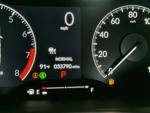 Used 2024 Honda Civic Sport image 8