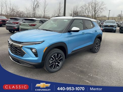 New 2026 Chevrolet TrailBlazer ACTIV w/ Driver Confidence Package AWD/4WD image 1