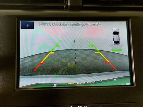 Used 2020 Ford Fusion SE FWD image 19