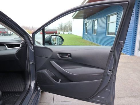 Used 2024 Toyota Corolla LE image 21