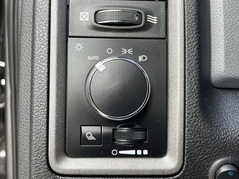 Used 2017 RAM 1500 Tradesman w/ Popular Equipment Group image 25