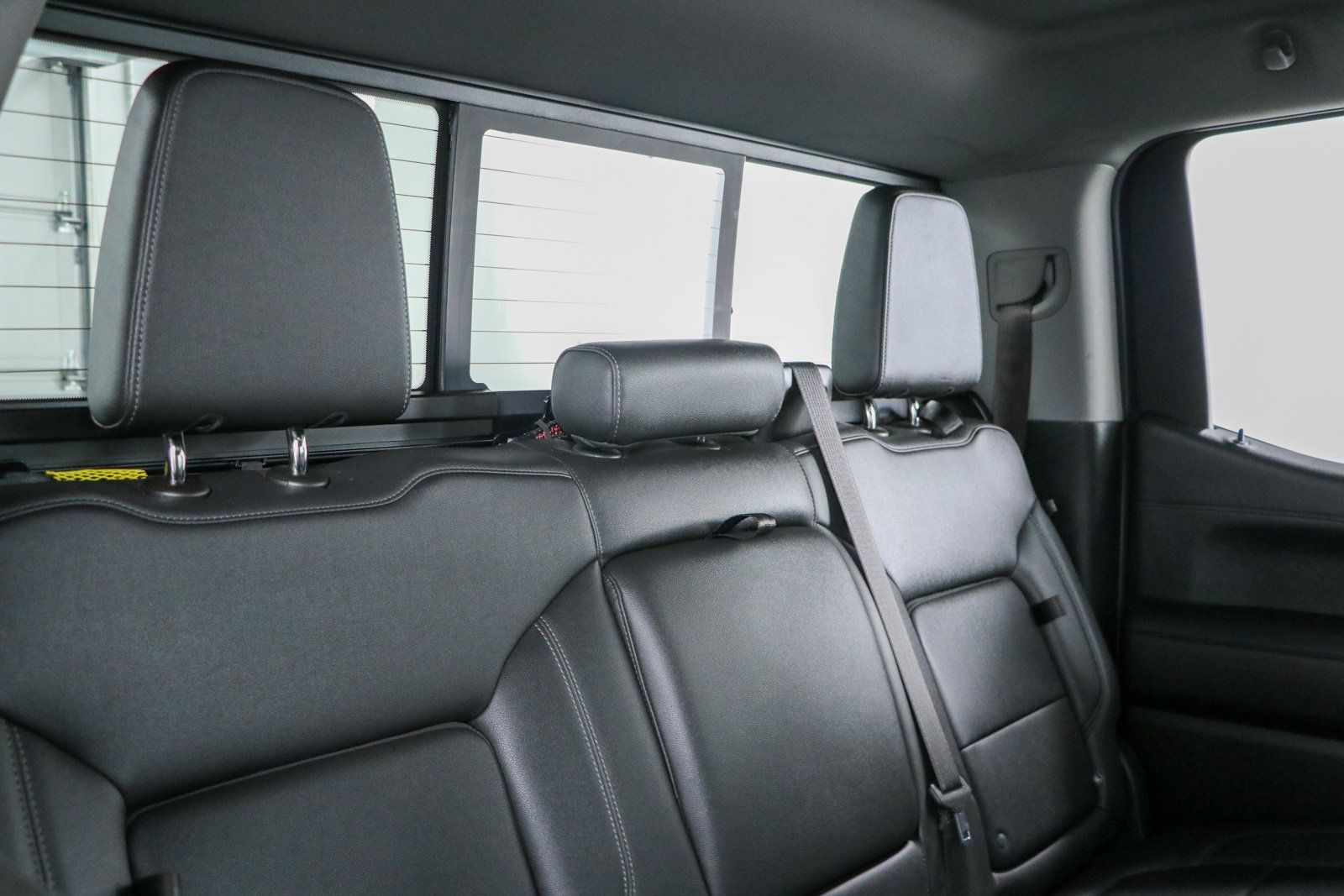 Used 2021 Chevrolet Silverado 1500 LT Trail Boss w/ Convenience Package II AWD/4WD image 31