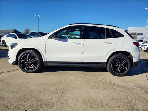 New 2025 Mercedes-Benz GLA 250 image 3
