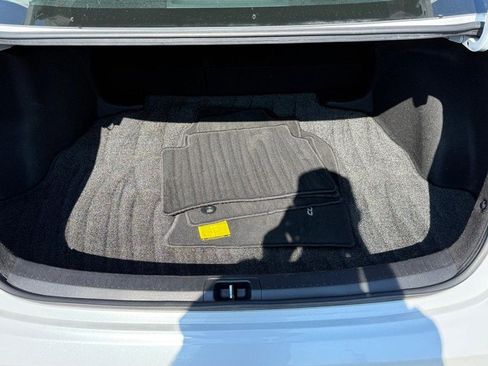 Used 2022 Toyota Corolla SE image 4