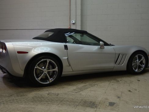 Used 2010 Chevrolet Corvette Grand Sport w/ Preferred Equipment Group RWD image 10