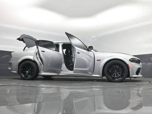 Used 2023 Dodge Charger Scat Pack RWD image 7