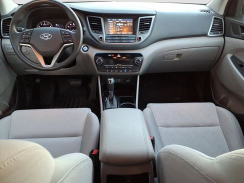 Used 2018 Hyundai Tucson Sport image 8