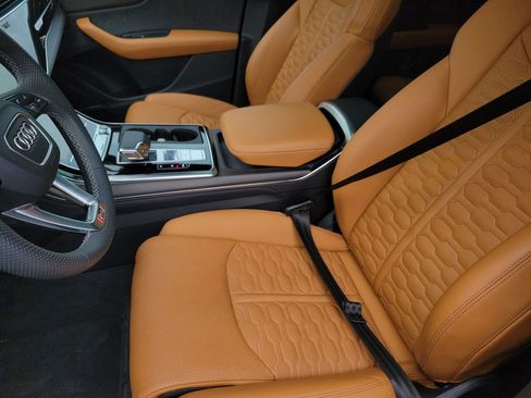 Used 2024 Audi RS Q8 AWD/4WD image 16
