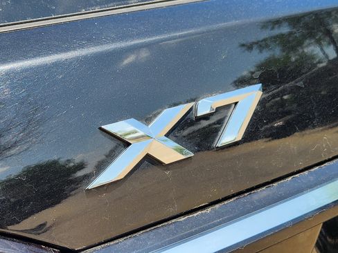 Used 2025 BMW X7 xDrive40i AWD/4WD image 30