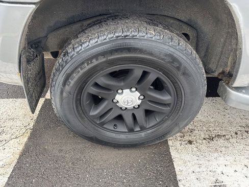 Used 2004 Toyota Sequoia SR5 image 11