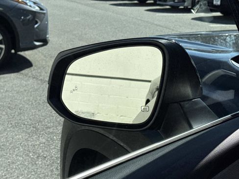 Used 2025 Toyota Grand Highlander AWD image 19