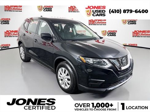 Used 2020 Nissan Rogue S FWD image 1