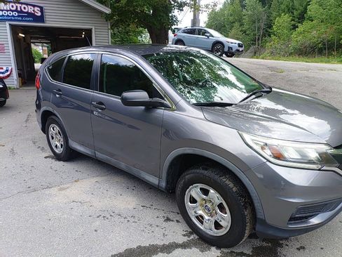 Used 2015 Honda CR-V LX image 5