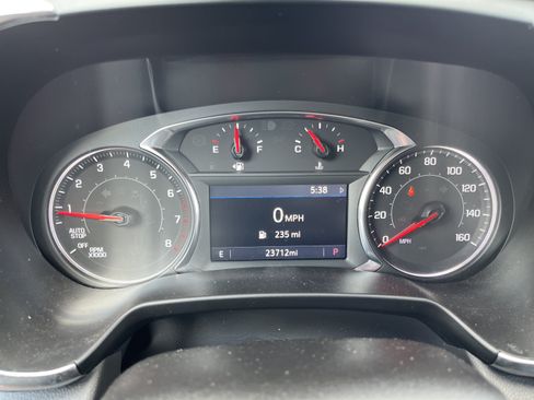 Used 2025 Chevrolet Blazer LT AWD/4WD image 20