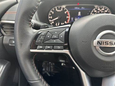 Used 2021 Nissan Altima 2.0 SR image 16