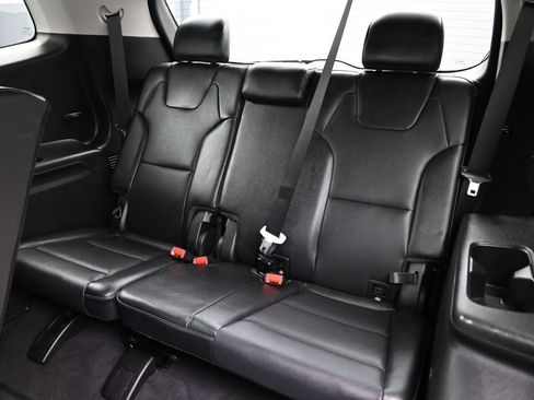 Used 2022 Kia Telluride EX FWD image 13