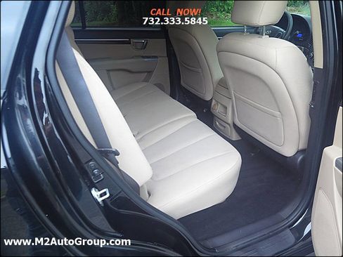 Used 2012 Hyundai Santa Fe GLS image 26
