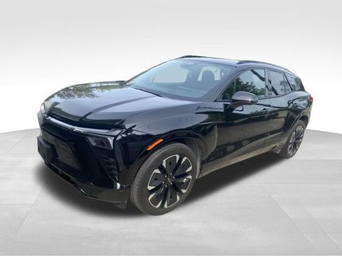 Used 2024 Chevrolet Blazer EV RS AWD/4WD image 4