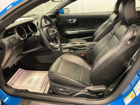 Used 2019 Ford Mustang Premium w/ Ecoboost Performance Package RWD image 13