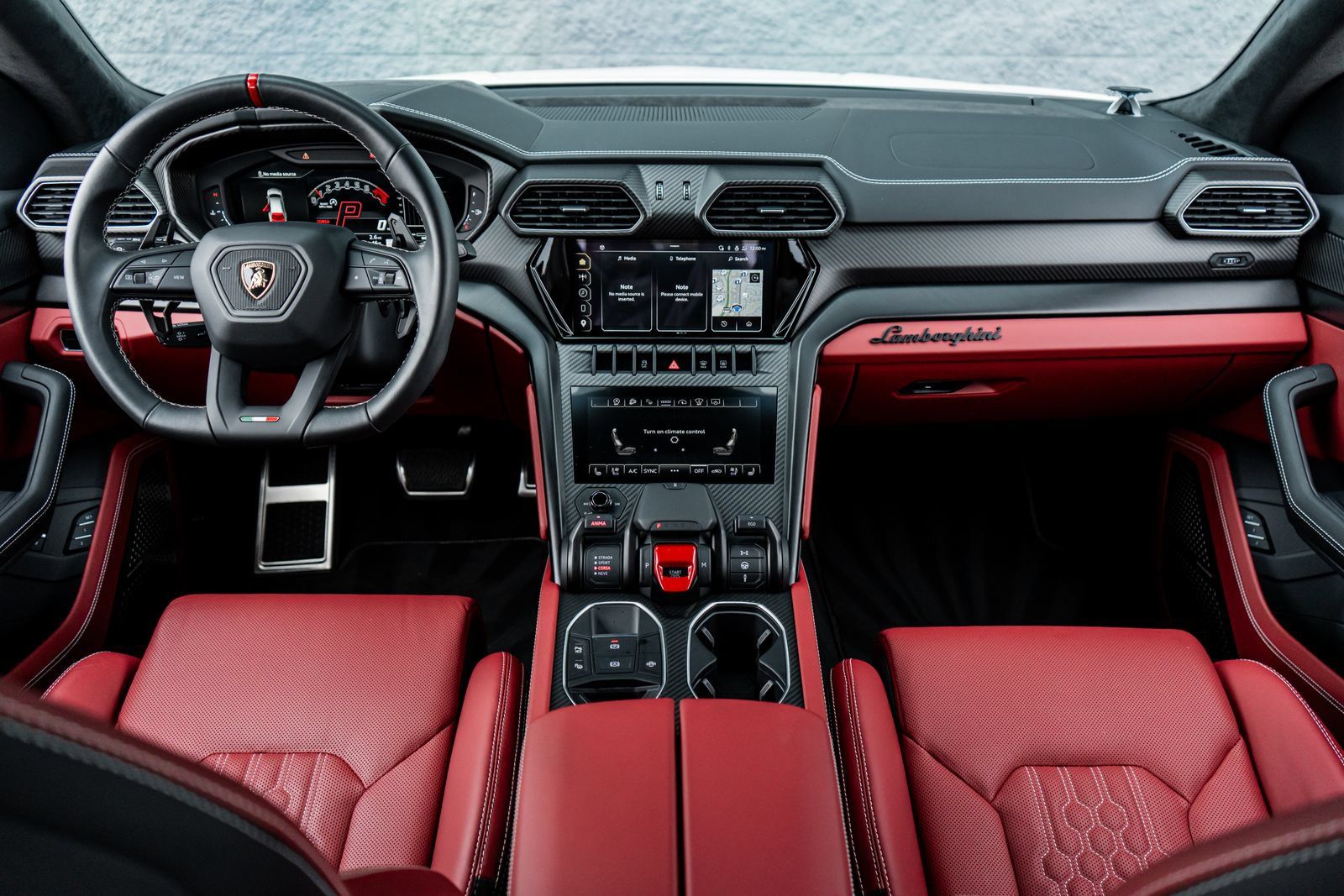 Used 2024 Lamborghini Urus S AWD/4WD image 4